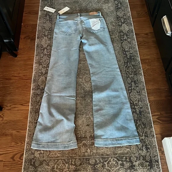 7 For All Mankind Light Blue Flare Jeans - Picture 4 of 4